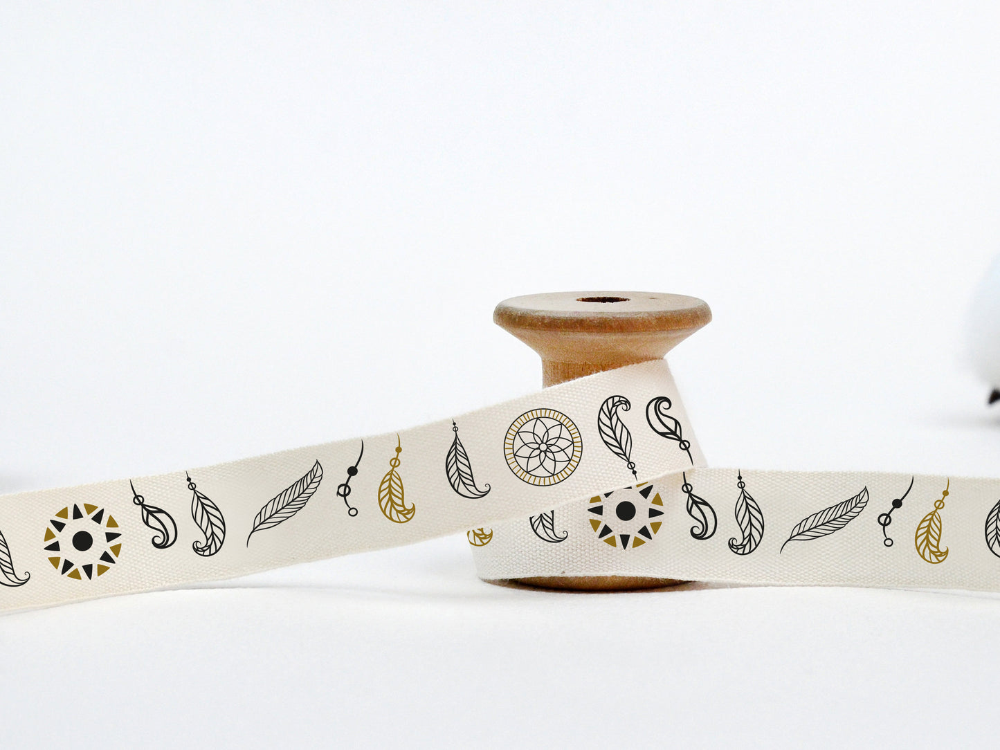 Boho Dreamcatcher Cotton Ribbon - 5/8” (15 mm) Feather & Mandala Print Natural Cotton Tape for Bohemian Gift Wrapping and Crafts