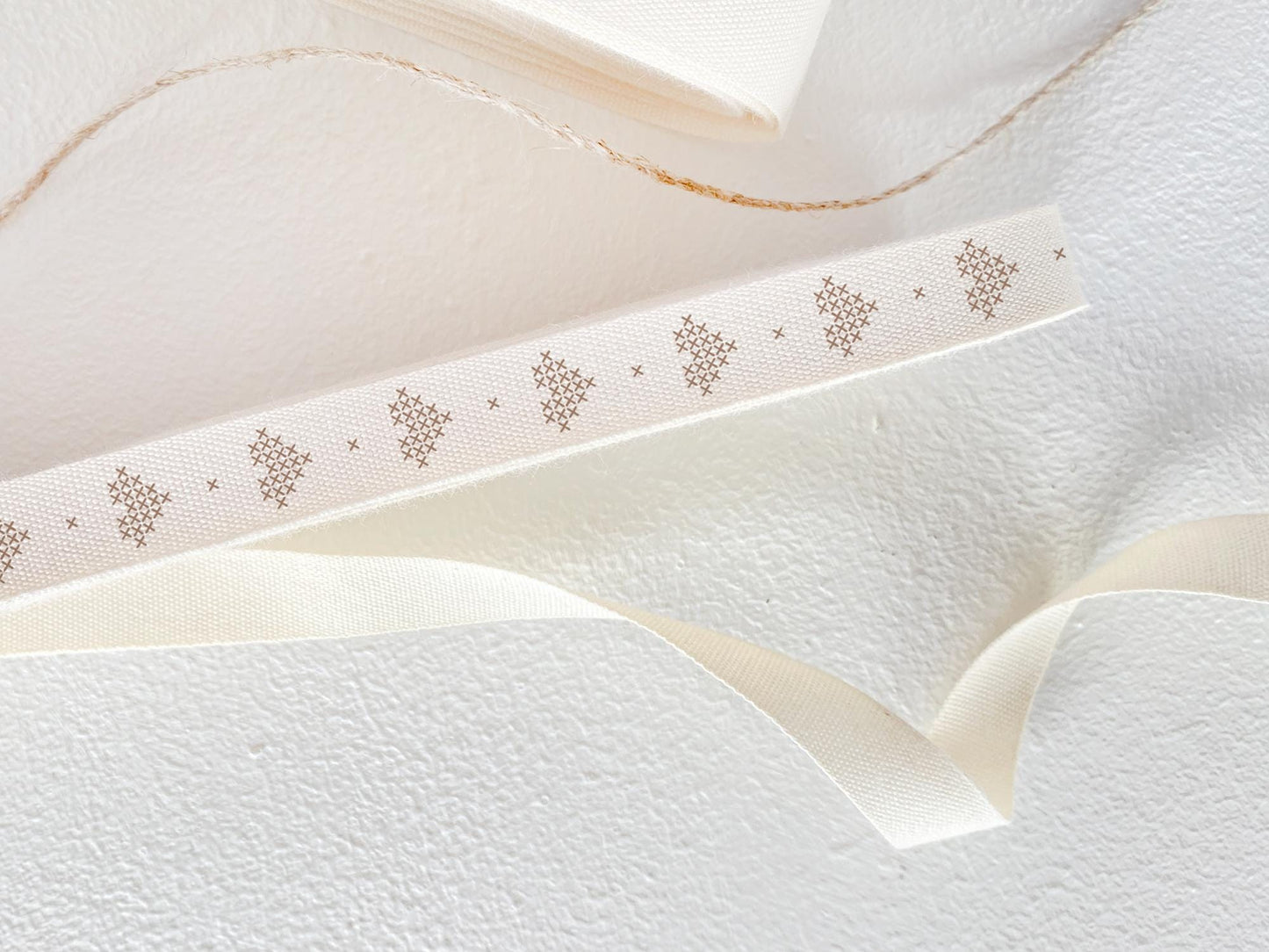 Beige Cross-Stitch Heart Cotton Ribbon - 3/8" (10 mm), 10 yards (9 m) Rustic Twill Strip for Handmade Crafts & Gift Wrapping