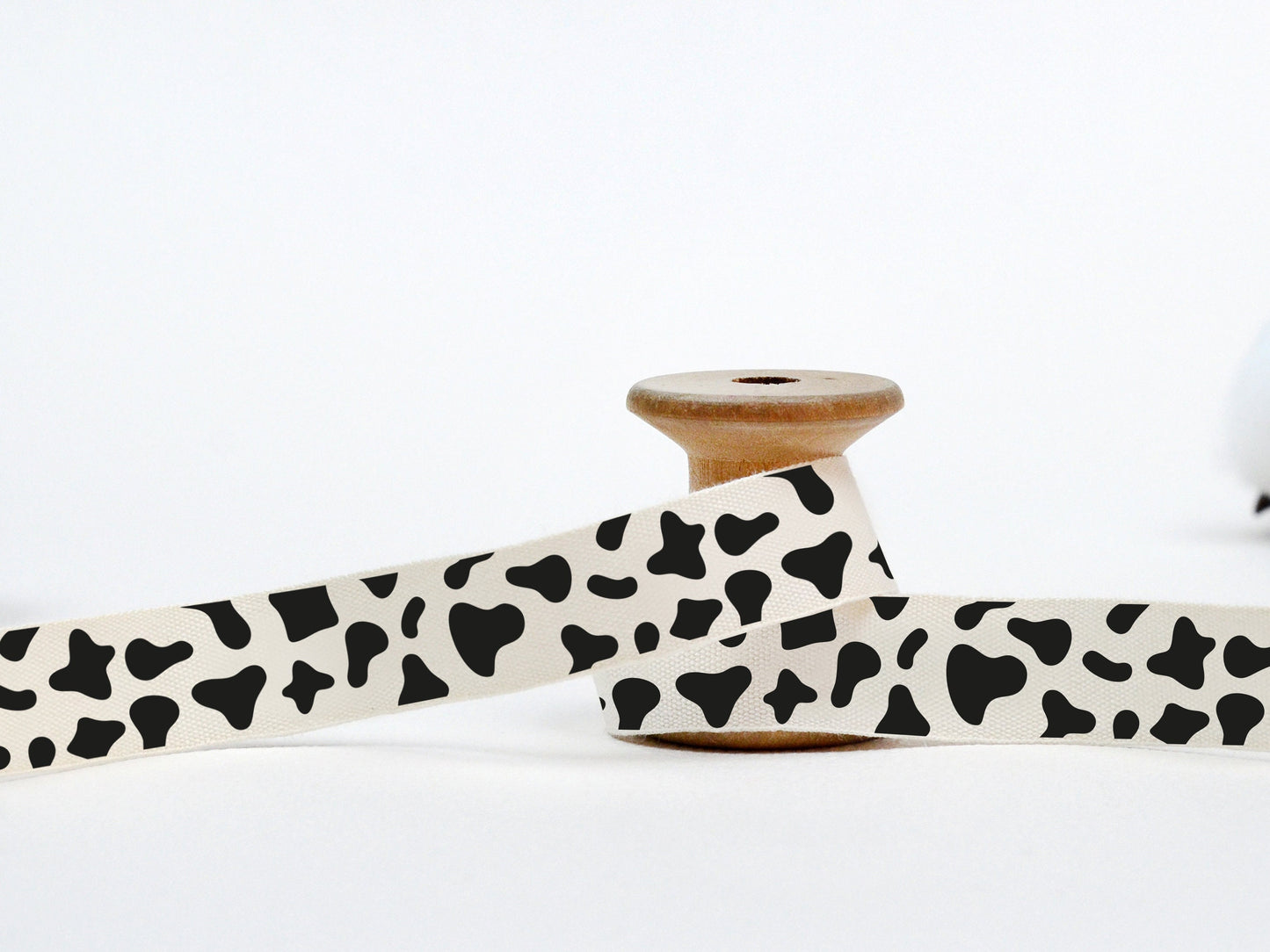 Cow Print Cotton Ribbon - 5/8” (15 mm), 10 yards (9 m) Natural Tape for Country Gifts, Farmhouse Wrapping, Western Party Favors, Crafts