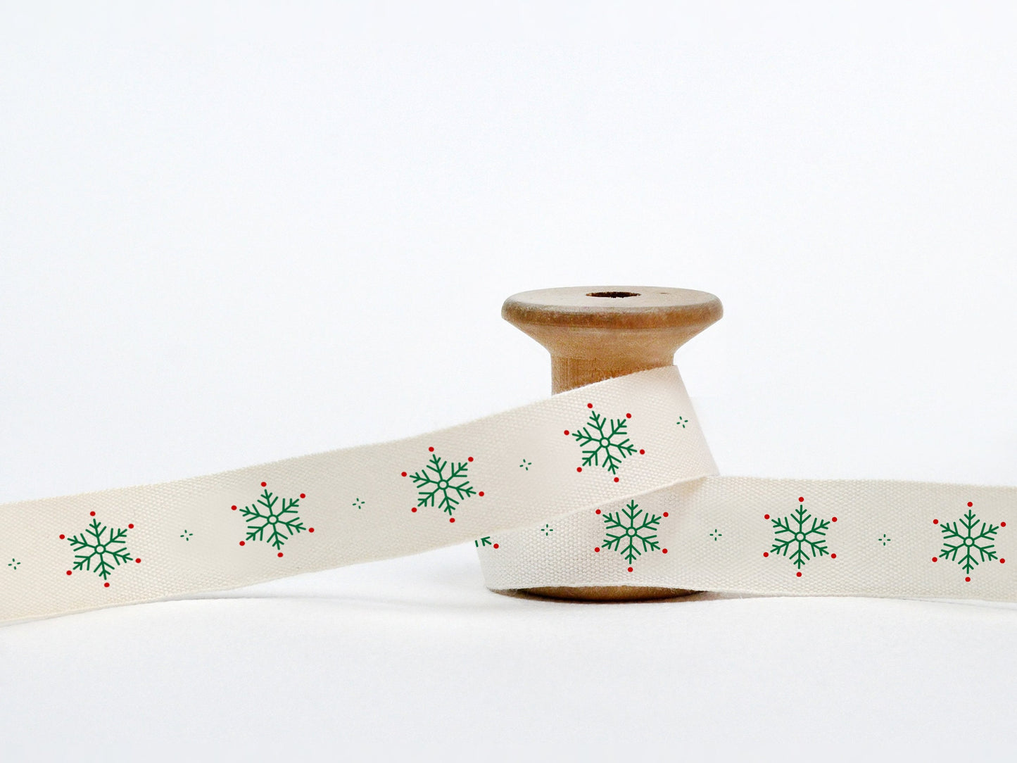 Snowflakes Ribbon - 5/8” (15 mm), 10 yards (9 m) Red-Green Cotton Tape for Christmas Wrap, New Year Gifts, Candle Decor, Holiday Favors