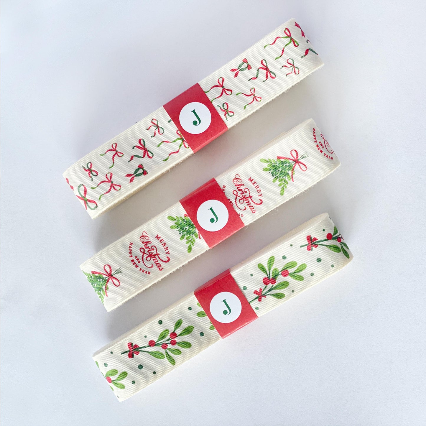 Holly & Berry Leaves Ribbon – 1" (25 mm) Cotton Christmas Tape, 10 Yards (9 m) Red Green Holiday Branches, Winter Gift Wrap, New Year Decor